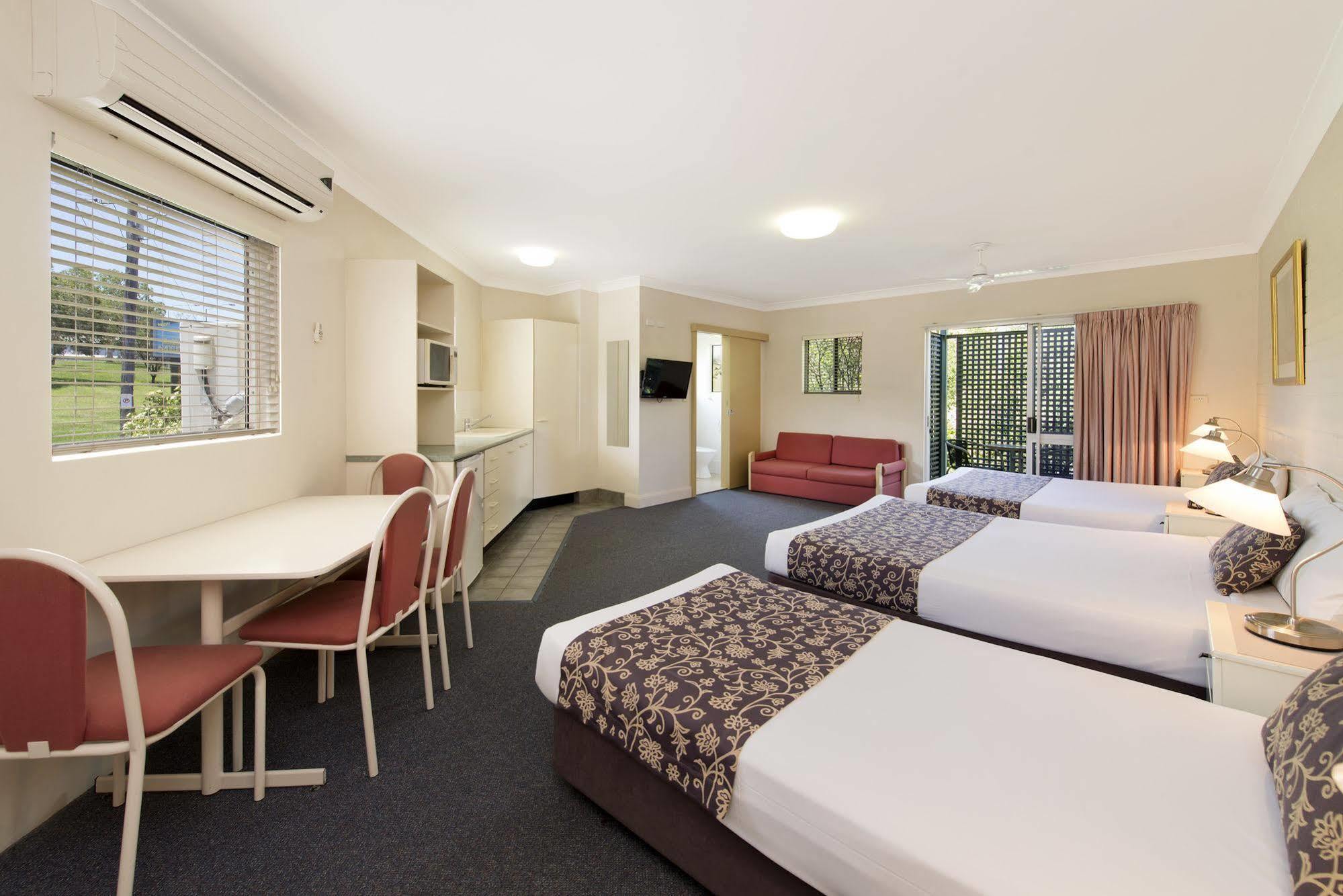 Benson Court Motel Брисбен Экстерьер фото