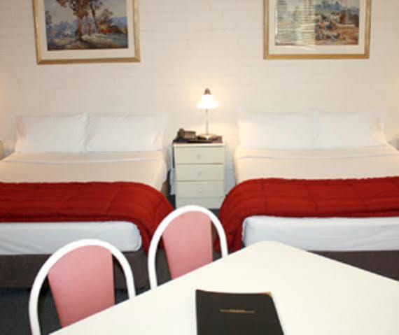 Benson Court Motel Брисбен Экстерьер фото